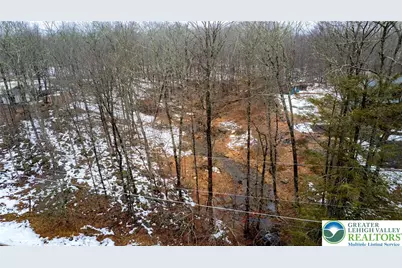 Bristol Circle W #198, Middle Smithfield, PA 18302 - Photo 2