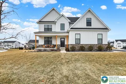1076 Mariwill Drive, Bucks, PA 18951 - Photo 1