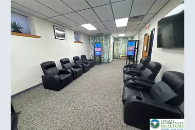 1125 S Cedar Crest Boulevard #107, Salisbury Township, PA 18103 - Photo 6