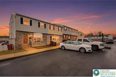 418 Carolina Avenue, Whitehall Township, PA 18052 - Photo 2