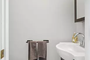 418 Carolina Ave, Whitehall Township, PA 18052 - Photo 18