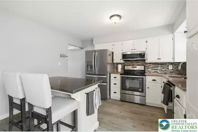 418 Carolina Avenue, Whitehall Township, PA 18052 - Photo 10