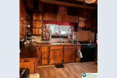 1033 W Berwick Street, Easton, PA 18042 - Photo 10