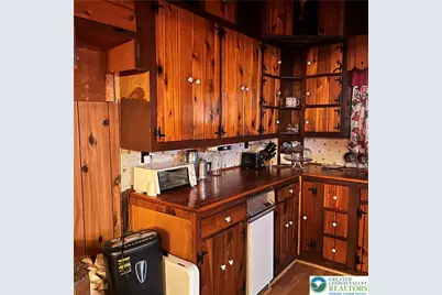 1033 W Berwick Street, Easton, PA 18042 - Photo 12