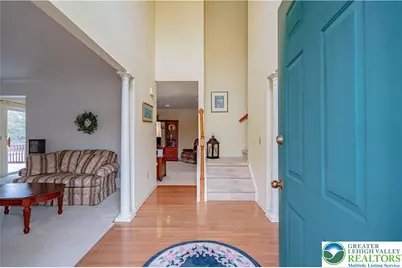 199 Park Ridge Drive, Forks Twp, PA 18040 - Photo 6