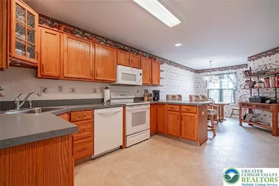 199 Park Ridge Drive, Forks Twp, PA 18040 - Photo 16