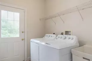 4178 Rexford Dr, Bethlehem Township, PA 18020 - Photo 22