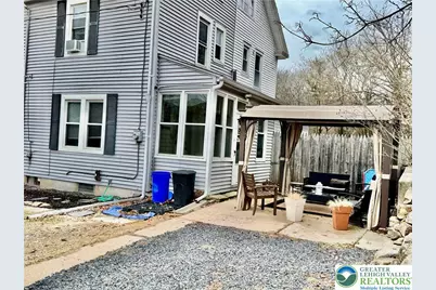 31 Lafayette Avenue, Palmerton, PA 18071 - Photo 2