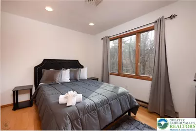 557 Lakeside Drive, Stroud Twp, PA 18301 - Photo 24