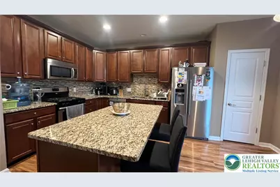 8536 Mayfair Court, Upper Macungie Township, PA 18031 - Photo 24