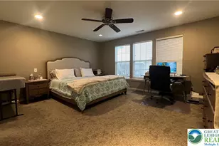 8536 Mayfair Ct, Upper Macungie Township, PA 18031 - Photo 32