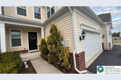 8536 Mayfair Court, Upper Macungie Township, PA 18031 - Photo 4