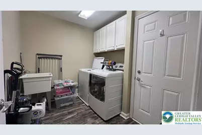 8536 Mayfair Court, Upper Macungie Township, PA 18031 - Photo 10