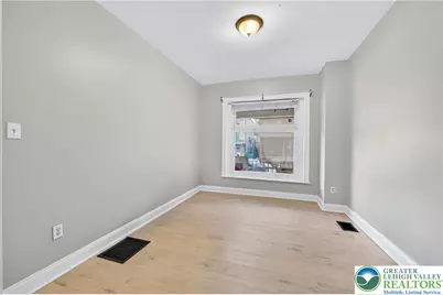 619 N 5th Street, Allentown City, PA 18102 - Photo 4