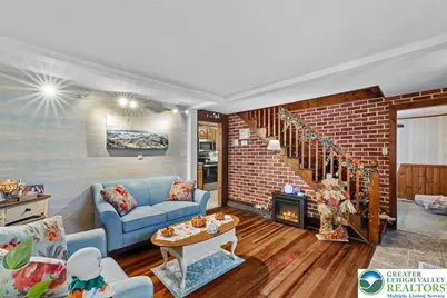 1637 Brushy Mountain Road, Middle Smithfield, PA 18302 - Photo 4