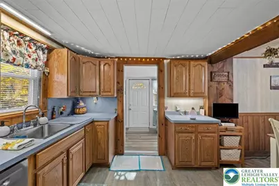 1637 Brushy Mountain Road, Middle Smithfield, PA 18302 - Photo 10