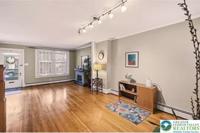 42 E Wall Street, Bethlehem City, PA 18018 - Photo 4