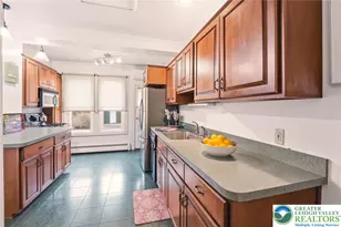 42 E Wall St, Bethlehem City, PA 18018 - Photo 6