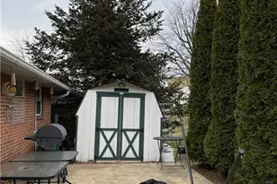 1392 New Holland Rd, Reading, PA 19607 - Photo 4