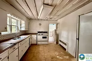 1303 E 6th St, Bethlehem City, PA 18015 - Photo 6