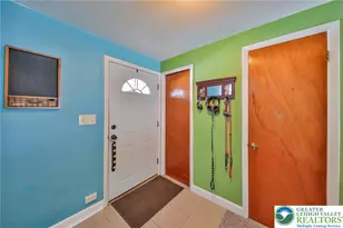 152 Jonathan Dr, Palmer Twp, PA 18045 - Photo 6