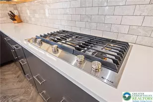 6507 Fox Glove Ln, Upper Saucon Township, PA 18034 - Photo 14