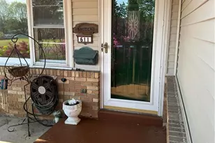 611 E Federal St, Salisbury Township, PA 18103 - Photo 2