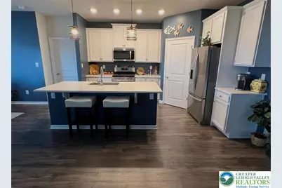 8035 Keystone Drive, Upper Macungie Township, PA 18031 - Photo 4