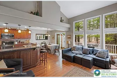 109 Laurelwoods Drive, Kidder, PA 18624 - Photo 4