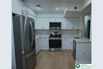 4651 Cheryl Drive, Hanover Twp, PA 18017 - Photo 4