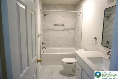 4651 Cheryl Drive, Hanover Twp, PA 18017 - Photo 14