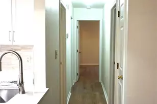 4651 Cheryl Dr, Hanover Twp, PA 18017 - Photo 8