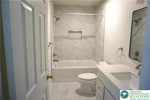 4651 Cheryl Dr, Hanover Twp, PA 18017 - Photo 14