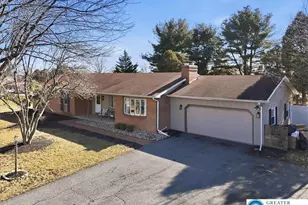 5429 Curtis Dr, North Whitehall Township, PA 18078 - Photo 2