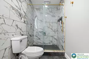 5429 Curtis Dr, North Whitehall Township, PA 18078 - Photo 14