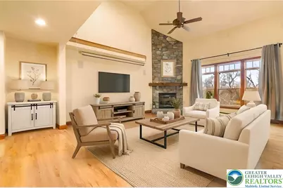 5590 Tuscany Court, Upper Saucon Township, PA 18036 - Photo 8