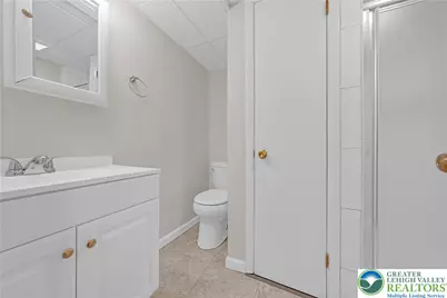 2203 Allwood Drive, Bethlehem City, PA 18018 - Photo 40