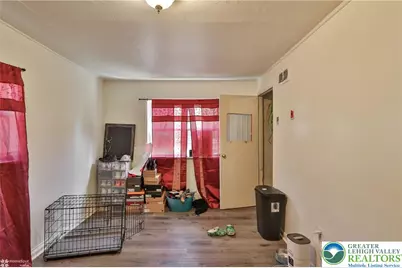 754 E Green Street, Allentown City, PA 18109 - Photo 10