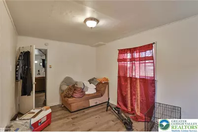 754 E Green Street, Allentown City, PA 18109 - Photo 12