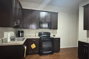 325 N 10th St, Allentown City, PA 18102 - Photo 10