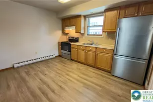 302 Cypress St, North Catasauqua Bor, PA 18032 - Photo 4