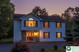 146 Hunter Ln, Penn Forrest, PA 18210 - Photo 1