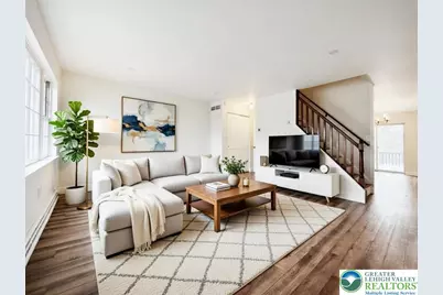 190 Front Street, Hellertown, PA 18055 - Photo 2