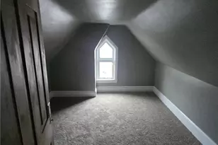 125 Main St, East Greenville Boro, PA 18041 - Photo 12