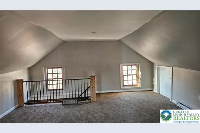 253 W Main Street, Bath, PA 18014 - Photo 22