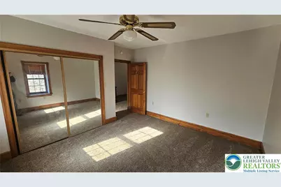 253 W Main Street, Bath, PA 18014 - Photo 14