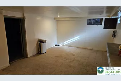 253 W Main Street, Bath, PA 18014 - Photo 26