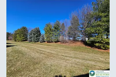 35 Inverness Lane, Palmer Twp, PA 18045 - Photo 2