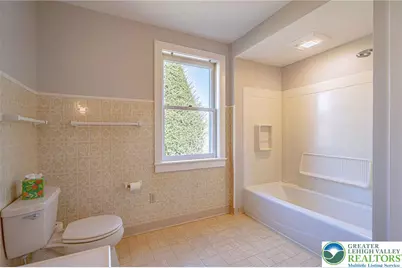 6245 Vera Cruz Road, Upper Milford Township, PA 18049 - Photo 32