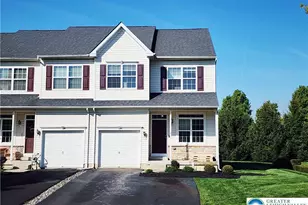 937 King Way, Upper Macungie Township, PA 18031 - Photo 2